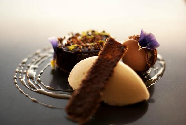 BuddenMatt's tweet photo. new pastry dish for tonight dark choc truffle, lime, cardamom and creme fraiche sorbet, choc macaroon http://t.co/3ZkvwxYisI