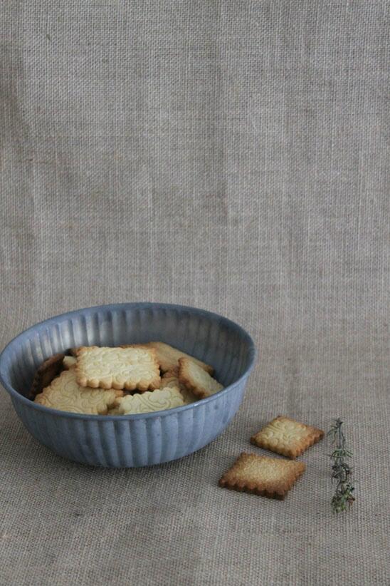 consaboravintag's tweet photo. Os dejo este reportaje de galletas "Arts &amp; Crafts"
http://t.co/08gjLK055g http://t.co/PLpeltcrr5