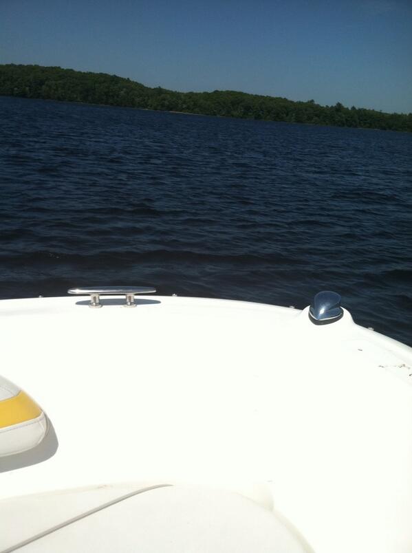 denehya's tweet photo. Im on a boat...in Canton http://t.co/fxqo1lTLmZ
