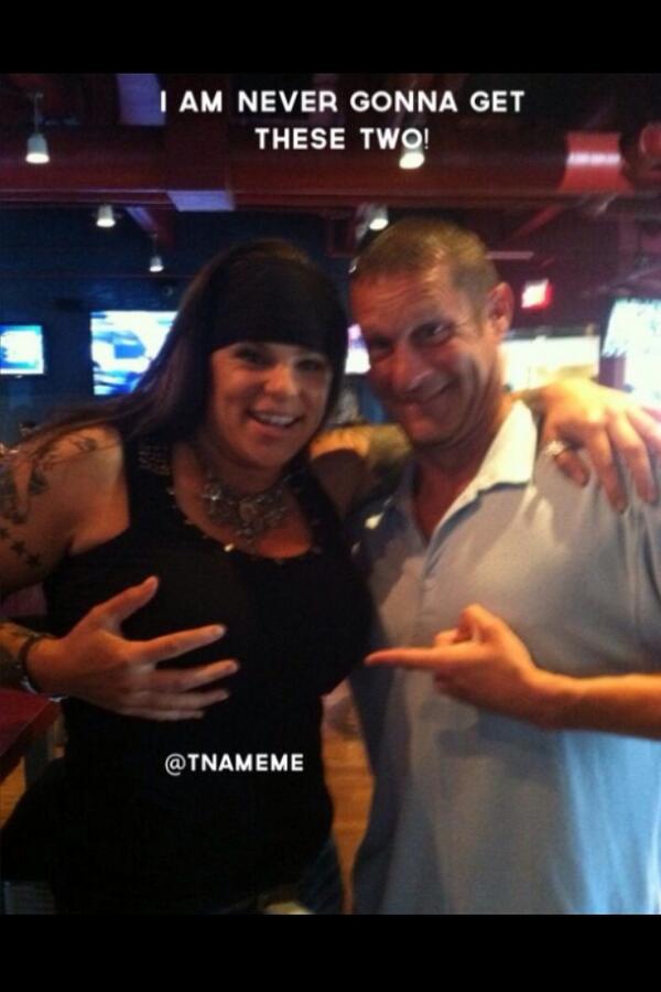 TNAmeme's tweet photo. @babyhebner will never get these two! #ImpactWrestling #TNAmemes #WrestligMemes #TNAwrestling http://t.co/RZsCVDyHcI