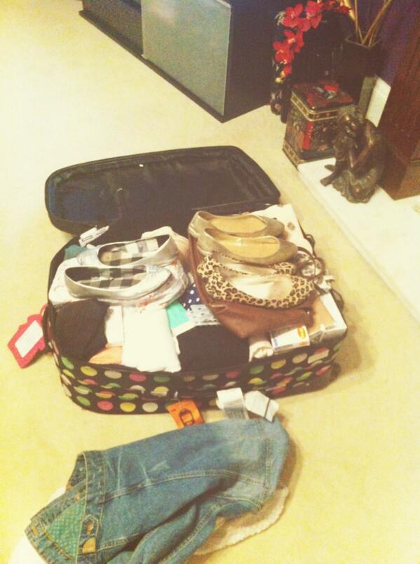 Tori_82x's tweet image. I feel I need to take more clothes but think I'll be over the weight limit #styleproblems