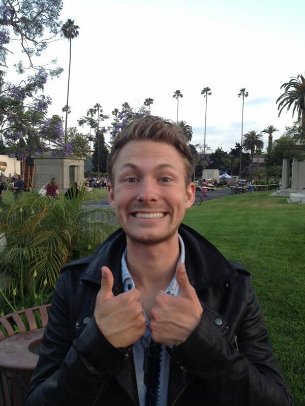 TaylorMathews's tweet photo. RT for a chance to win handwritten lyrics to HEAD OVER FEELING &amp;&amp;&amp;&amp;&amp; a thank you PHONE CALL!!! 😁☎❤🙈 http://t.co/HBNgI49zU4