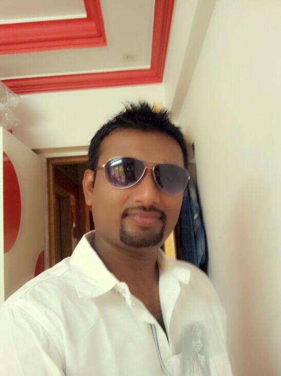 amitkamatwar's tweet photo. Gost on my shirt  #share from Camera360# http://t.co/BN8ODnT3E4