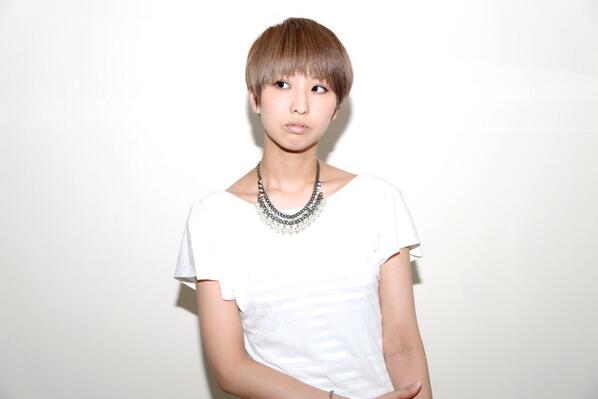 LIMplusLIM's tweet photo. topスタイリストの木村がブログを更新しました。こちらからチェックして下さい。http://t.co/pw1b2bCGI2 http://t.co/cJG3zjOu9s