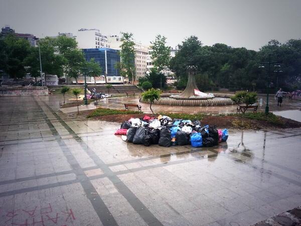 “<a href="/deniztokgoz/">deniztokgoz</a>: gerçek göz yaşartıcı bomba bu. bravo. #direngeziparki #occupygezi ”
