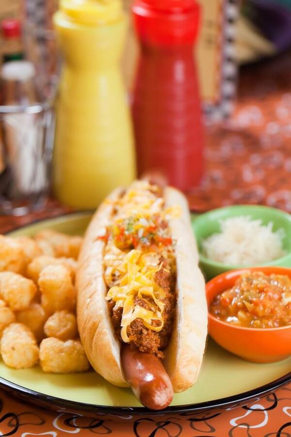 AngelCityDiner's tweet photo. @bdahm This is the 149 Baht Chili Cheese Dog in question. Specially priced every Sunday night. cc: @ChefMattyP http://t.co/ywyuCYNmkt
