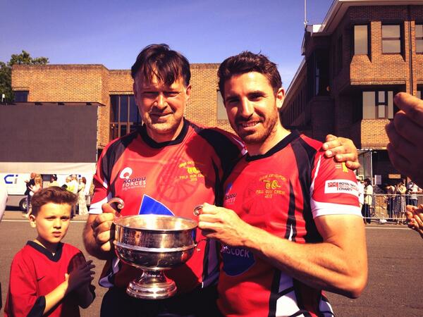 DevonportFG's tweet photo. Crew PTI LPT Sims &amp; FGO CPO Hall with the winners trophy! http://t.co/onmK0M6vSS