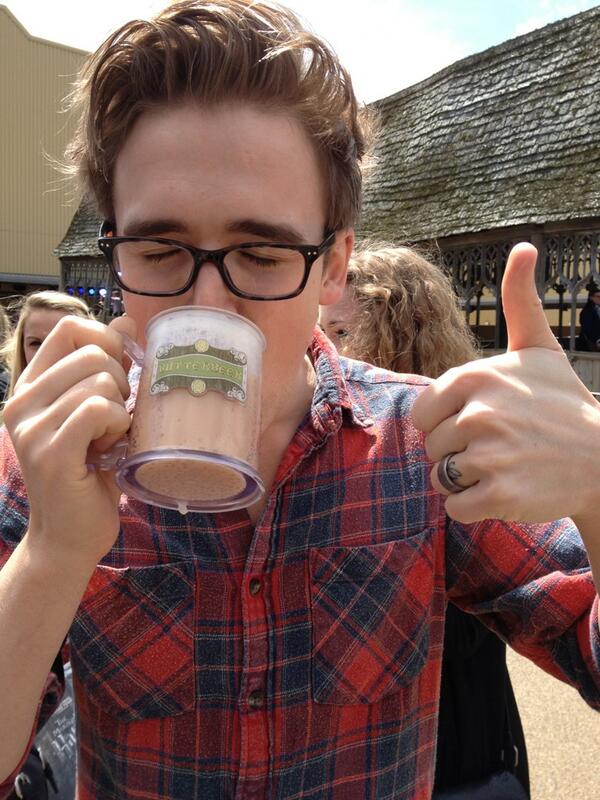 live_easy's tweet photo. “@tommcfly: This is the COOLEST PLACE EVER!!!! @wbstudiotour http://t.co/mf76Eu0ggb” you weren't lying @cmacrae2 !!!!