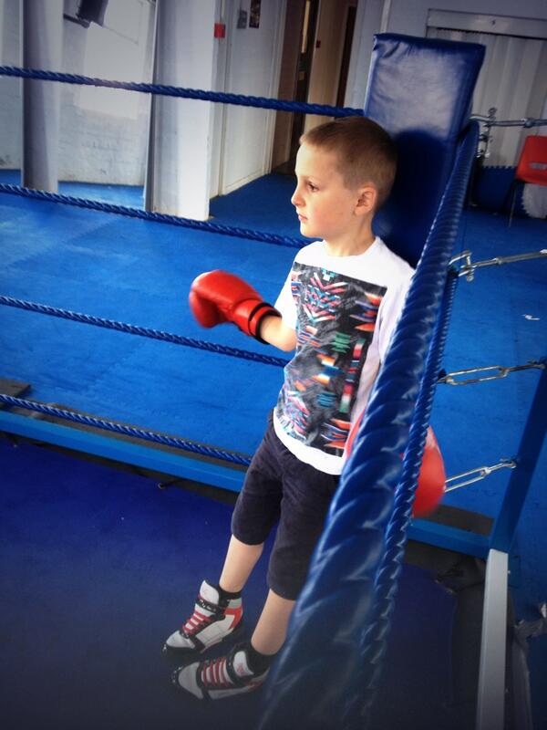 withintent_bp's tweet image. He also completed his first sparring session too x #withintent