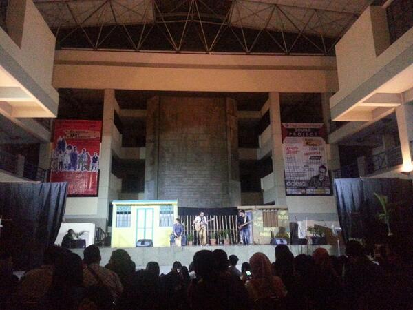 <a href="/ADERA_ega/">ADERA</a> performing now on Sound Project @trilogi_univ