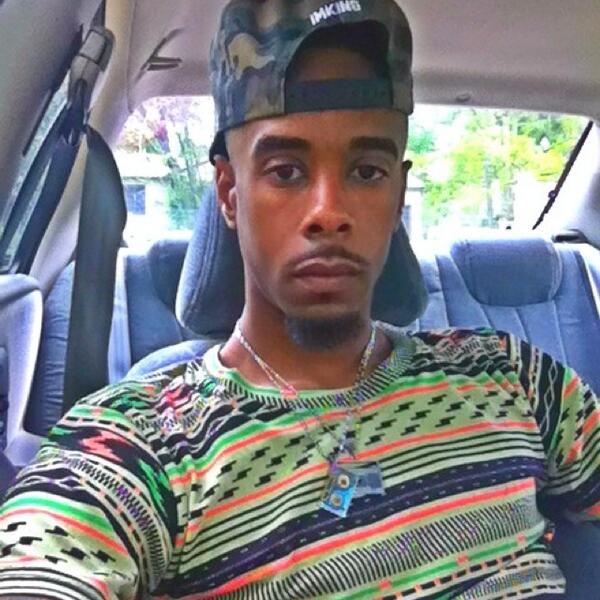 FlyPromoGuy_89's tweet photo. Beard Gang . . http://t.co/8nmNITLSoD