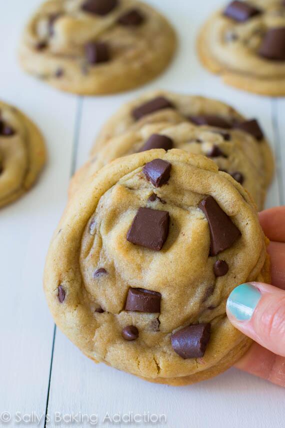 tmtakron's tweet image. Secretes to a perfect homemade chocolate chip cookie! pinterest.com/pin/6994660043… #invitinghome on.fb.me/17gfoOm