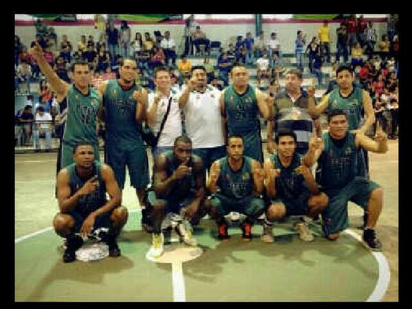 Felicitaciones Peteneros por coronarse como campeones nacionales de baloncesto, la Primera Brigada esta con ustedes