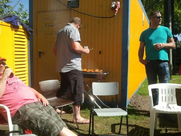 gerritbiesma's tweet photo. @slagerwi wie lekker jer sinoanfm http://t.co/xcRvk7pQrH