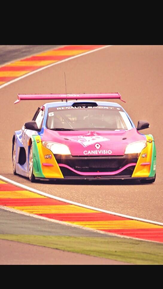 What a shame today in race 2, had to make a extra pitstop because my tire exploded! Race 1 second position!