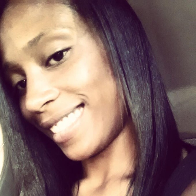 Still Smilin http://t.co/HS4xBOzdpr<a href="/tag/nofilter"class="tags"><span>#nofilter</span></a><a href="/tag/naturalbeauty"class="tags"><span>#naturalbeauty</span></a><a href="/tag/hotsummerdays"class="tags"><span>#hotsummerdays</span></a>