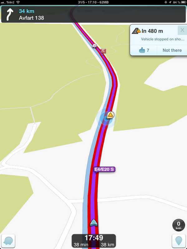 jnsson_15's tweet image. @waze #driverfail This is whats happening if the driver don't listning to me when Waze Said to go off the freeway