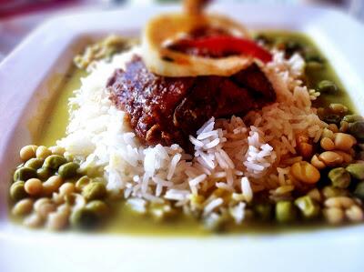 its2cent's tweet photo. Creole Chiken in Sauce/Garden Peas Puree/ Steamed Rice. Madame Sara http://t.co/LYlIDAkG5i