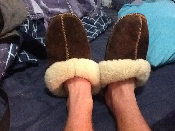 Jono_De_V's tweet photo. @john_rayn, cold feet warm heart #tweetyourfeet http://t.co/R8RXdx9rfl