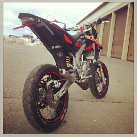 Motor Gallery tweet media