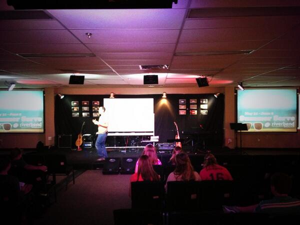 kennygexperienc's tweet photo. @rknepp80 bringing the word. #summerserve http://t.co/kI6f7gwgfs