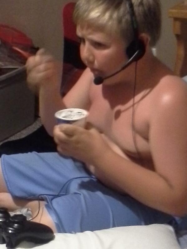 krissalynn1's tweet image. #Codprobz