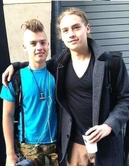 ItsJustFlorida's tweet image. RT if you remember them! #crazy #WeAreGettingOld