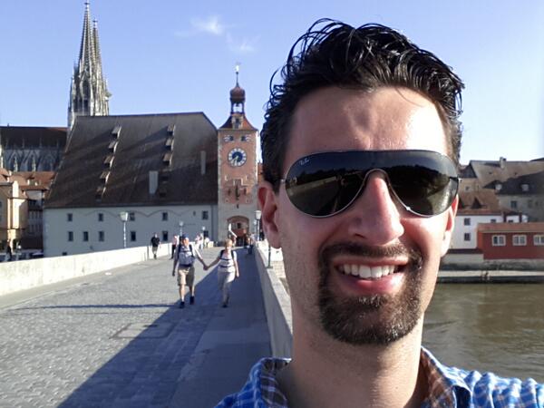 Nobody006's tweet photo. Erster Tag im Außendienst und gleich mal super Wetter und genug Zeit für Sightseeing in Regensburg. http://t.co/QL1LAyhlol