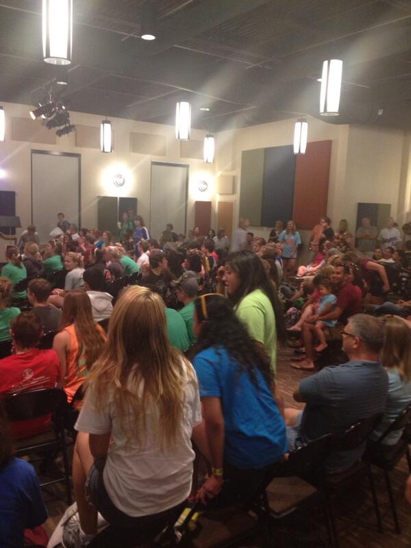 CaptainsVan's tweet photo. The kids are home!! #rr2k13 http://t.co/4GAYCSdnnq