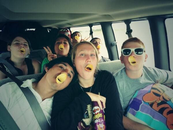 IronmansVan's tweet photo. We are happy happy happy! #factjack #duckface #nofilter #ducks #rr2k13 http://t.co/WjmAl3F8If