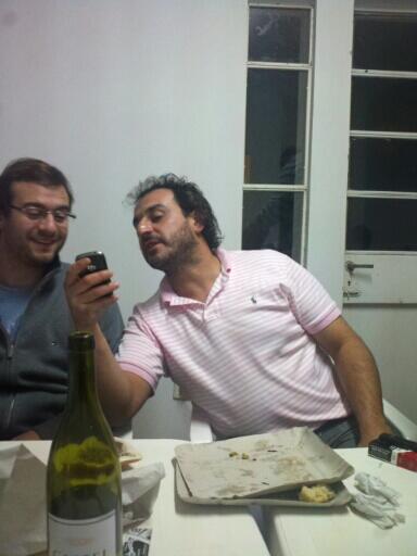 JulianMorenoTur's tweet photo. Te felicito @ohhhrey por iniciarte en el munso social de twitter un #aplauso para vos!! http://t.co/0Flhriw5ez