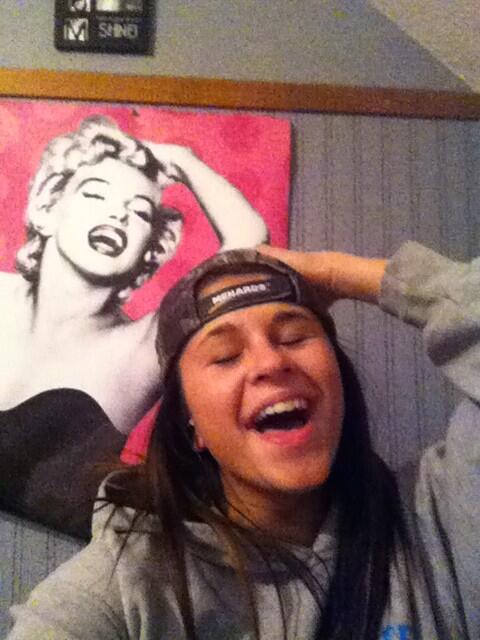 Selfie from Me &amp; Marilyn <333 http://t.co/mYXTSFLZ0K