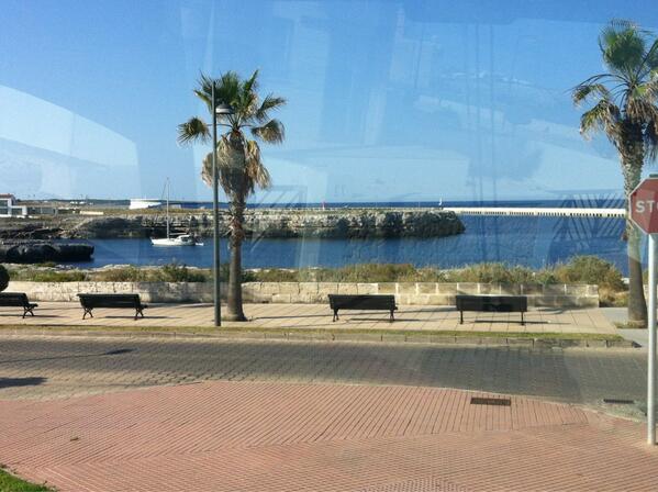 De camino al aeropuerto😭 #menorca2013