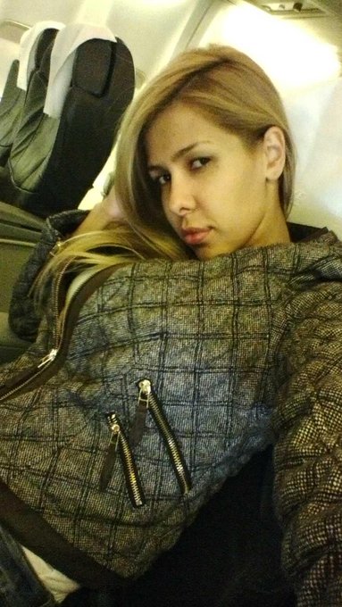 Saliendoooo!!! Y con un sue&ntilde;o q muero. Se me nota? Jajajaja http://t.co/ju4t4ppeza<a href="/tag/tocate"class="tags"><span>#tocate</span></a>