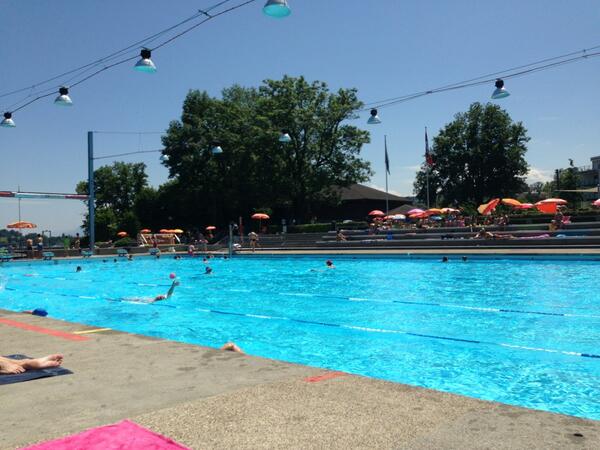 At the pool in Horgen
