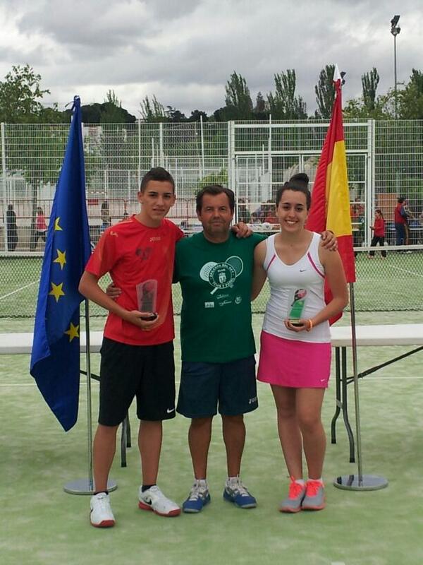 Pareja ganadora del torneo mixto del pasado fin de semana, Marta y Cristian