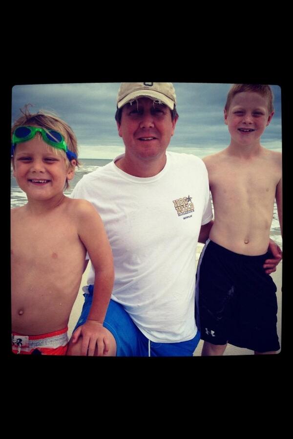 am_goad's tweet image. @BaylorAthletics @GunnerGoad isbiggest Baylorfan there is! Never w/out his15yrold BU hat &amp;amp; his lil bears! #baylordad