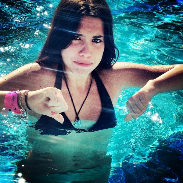 andreasanzpea's tweet image. Primer baño del año #fría #sufro #mesalgo