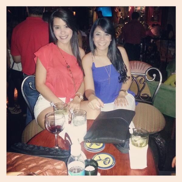 marion_solis's tweet photo. @yrmarispoz tan bella amiga sabes que te adoro http://t.co/p0x2FNFMCc