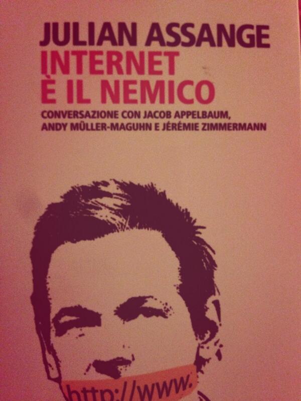 gcordara's tweet photo. Assange, dove avere letto l'inchiesta sui Big Data e il profilo di Snowden... http://t.co/58cQ7P5Kso