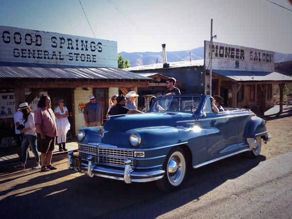 DearEleanorFilm's tweet photo. Just filmed our last off-schedule shot in Goodsprings, NV. Cheers to our outstanding crew &amp; thx for all the support! http://t.co/xEkRZC0jT7