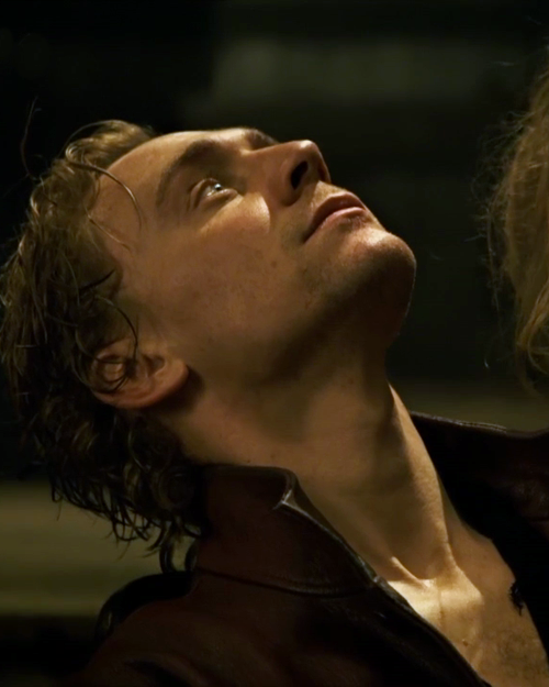 HiddlesManiac's tweet photo. @Nicolehiddles @LaCry92 @JustMyself85 @_LaNera @MaryLaRay21 @0ninfetta0 Thanks! Happy #SurprisePornSunday ladies! ♥ http://t.co/pEc9NkwjWc