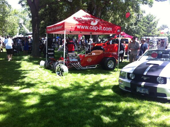 ChallengeLabels's tweet image. Hanging out at the Boyd auto body annual Father's Day car show