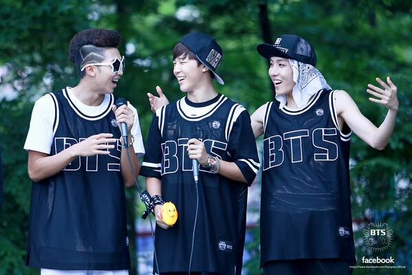#방탄소년단 #BTS Rap Monster &amp; 지민 &amp; j-hope @인기가요 미니팬미팅