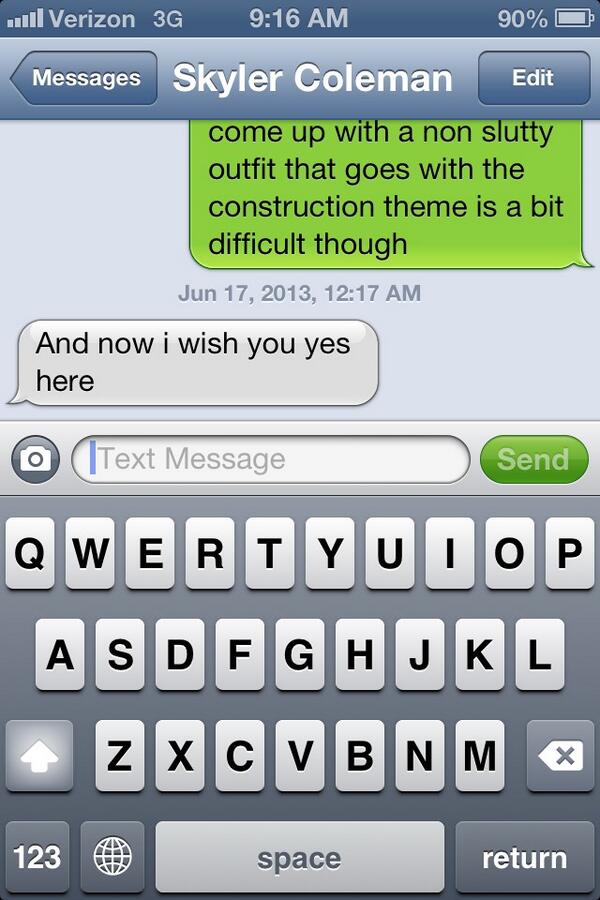 MidwestMere's tweet image. Taking this as an invitation. #packingbags