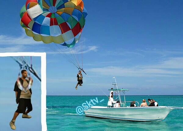 BM9_85qCQAAOl3k.jpg:large