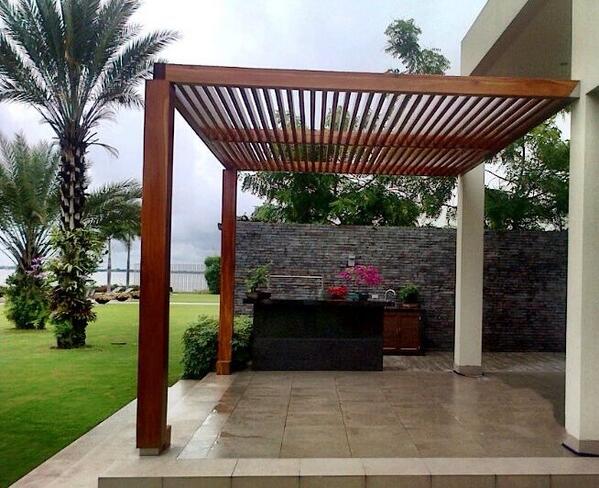 TekaLari's tweet photo. Pérgolas de teca http://t.co/30KKx4w4yA