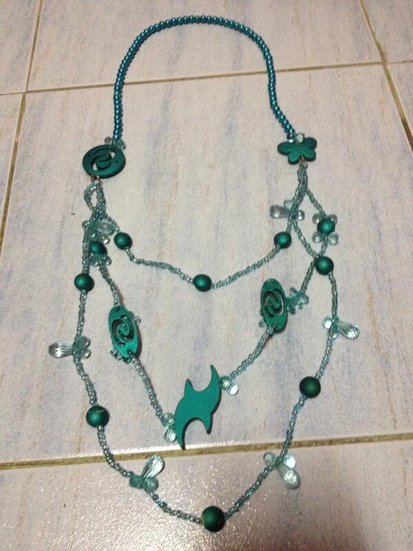 JaVilShop's tweet photo. 50 pesos :) #blue #pearl #necklace #cute http://t.co/QpGXhIRLLJ