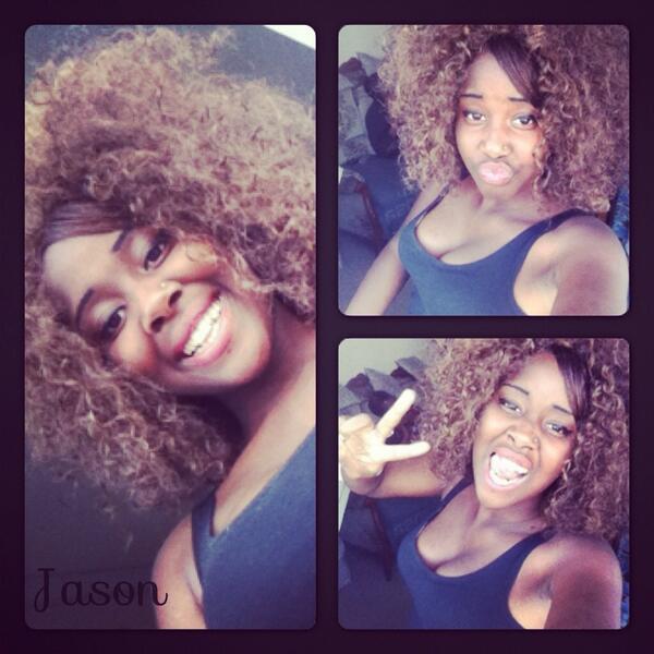 Taasha93's tweet photo. Avant d'aller voir Jason :) http://t.co/pt2LgaQMhq
