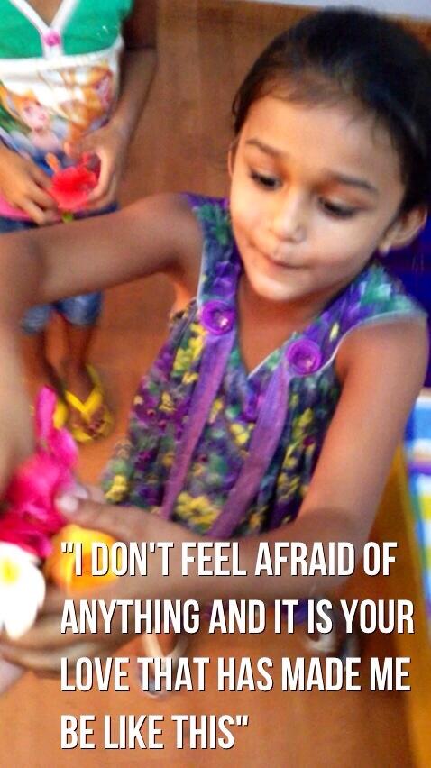 redijaditya's tweet photo. Moment of the day - Two little girls who said they are my biggest fans gave me flowers :) http://t.co/GfPjNfhkYI
